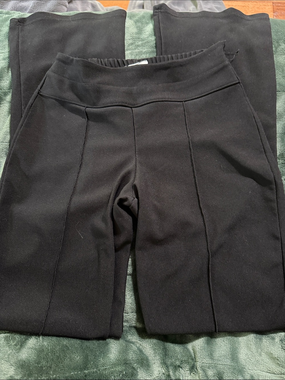 Black High-Waist Knit Pants